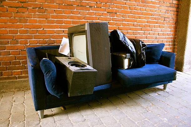 Best Furniture Removal Near Me  in Bethalto, IL